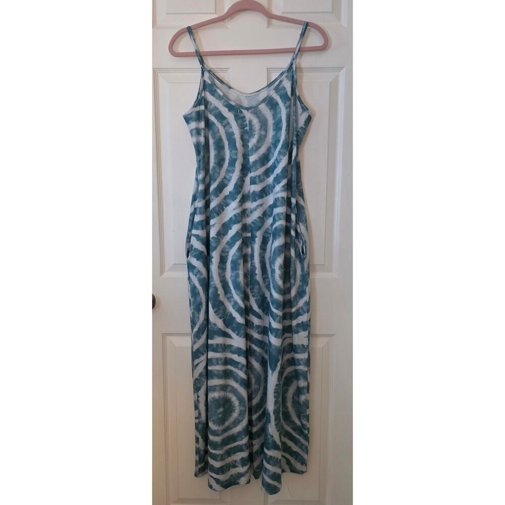 C+D+M Maxi Dress Blue & White Tie Dye Spiral With Pockets Medium